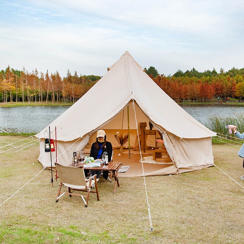 China Waterproof Best Selling Bell Tent OEM Customized Outdoor Glamping Luxury Bell Tent