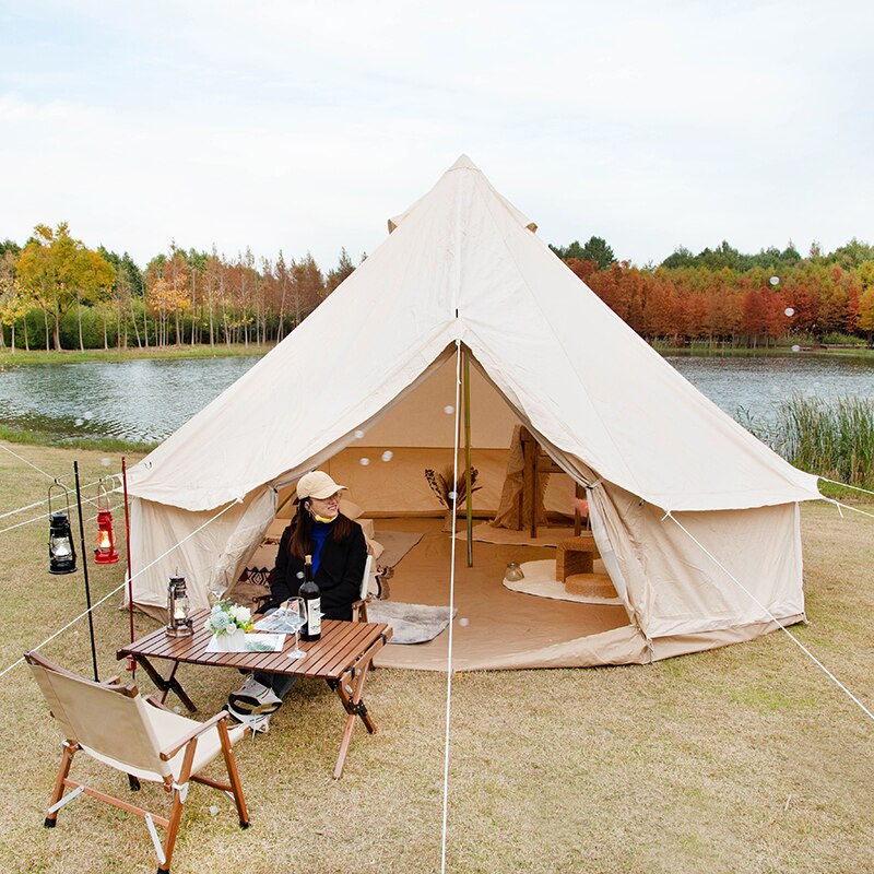 China Waterproof Best Selling Bell Tent OEM Customized Outdoor Glamping Luxury Bell Tent